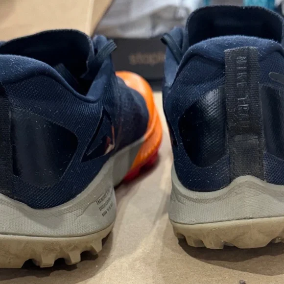 Nike Air Zoom Terra Kiger 7 Navy Crimson Mens Size US 10 - Picture 4 of 9